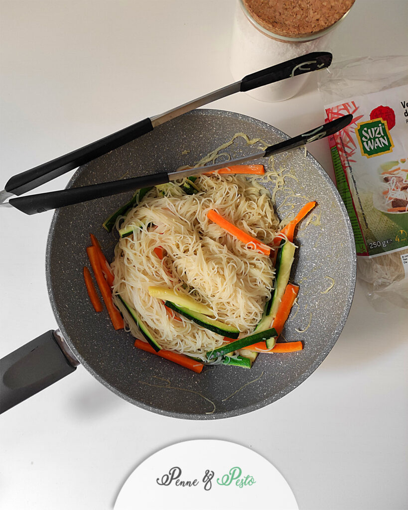 vermicelli di riso saltati in padella