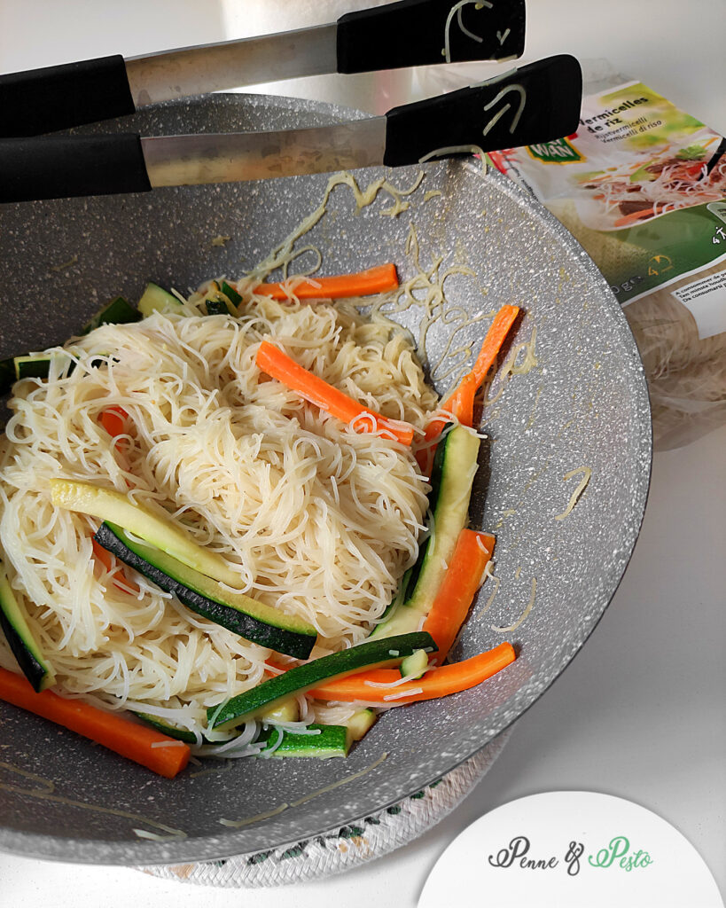 Vermmicelli di riso saltati in padella